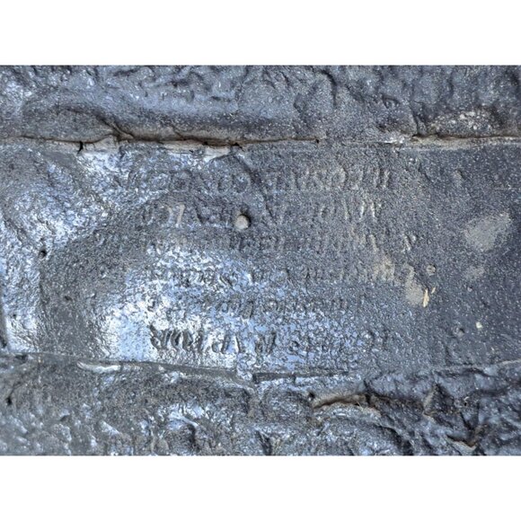 Vintage Jarrasic Park Raptor Mask Halloween Costume 27"by 26" Adult Size Heavy - Picture 9 of 9